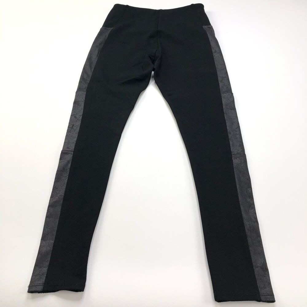Lyssé Small (Fits 25W 27.5L) Athleisure Legging Side Panel Design Pants Black